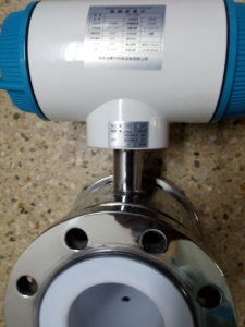 全不锈钢304壳体电磁流量计,四氟衬里,316L电极,智能型电磁流量计