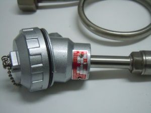 LUGB-21-80智能分体式涡街流量计,DN80温度压力补偿型蒸汽流量计