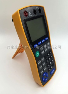 MMB手持式信号发送生器，可选择配套冷端传感器和电源适配器